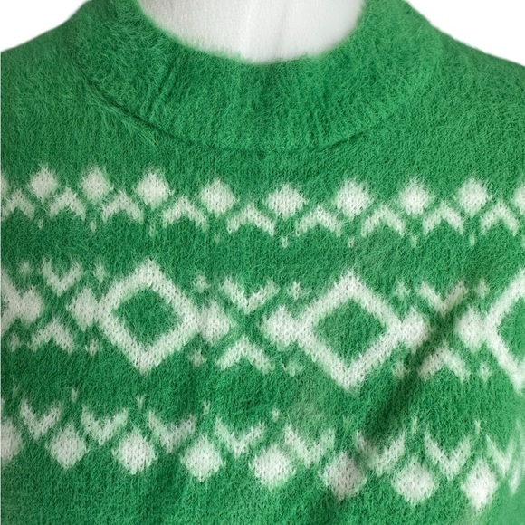 Aerie Flurry Oversized Crew Neck Green White Sweater Size SP - Picture 16 of 17